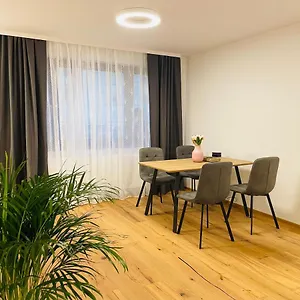 Appartamento State, Vienna